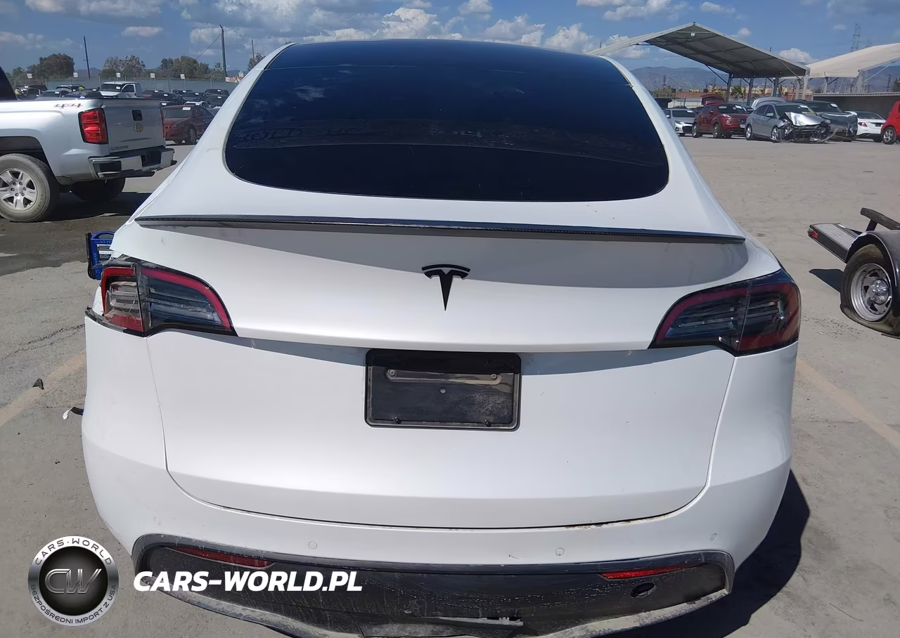 2022 Tesla Model Y Performance Dual Motor All-Wheel Drive VIN:7SAYGDEF0NF345589 - 17