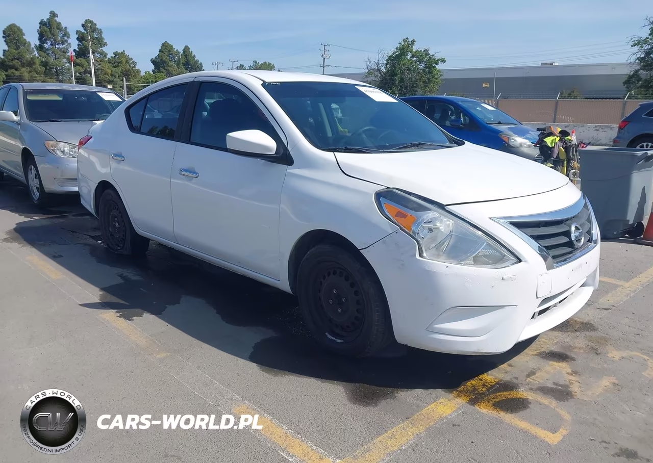 2018 Nissan Versa 1.6 Sv