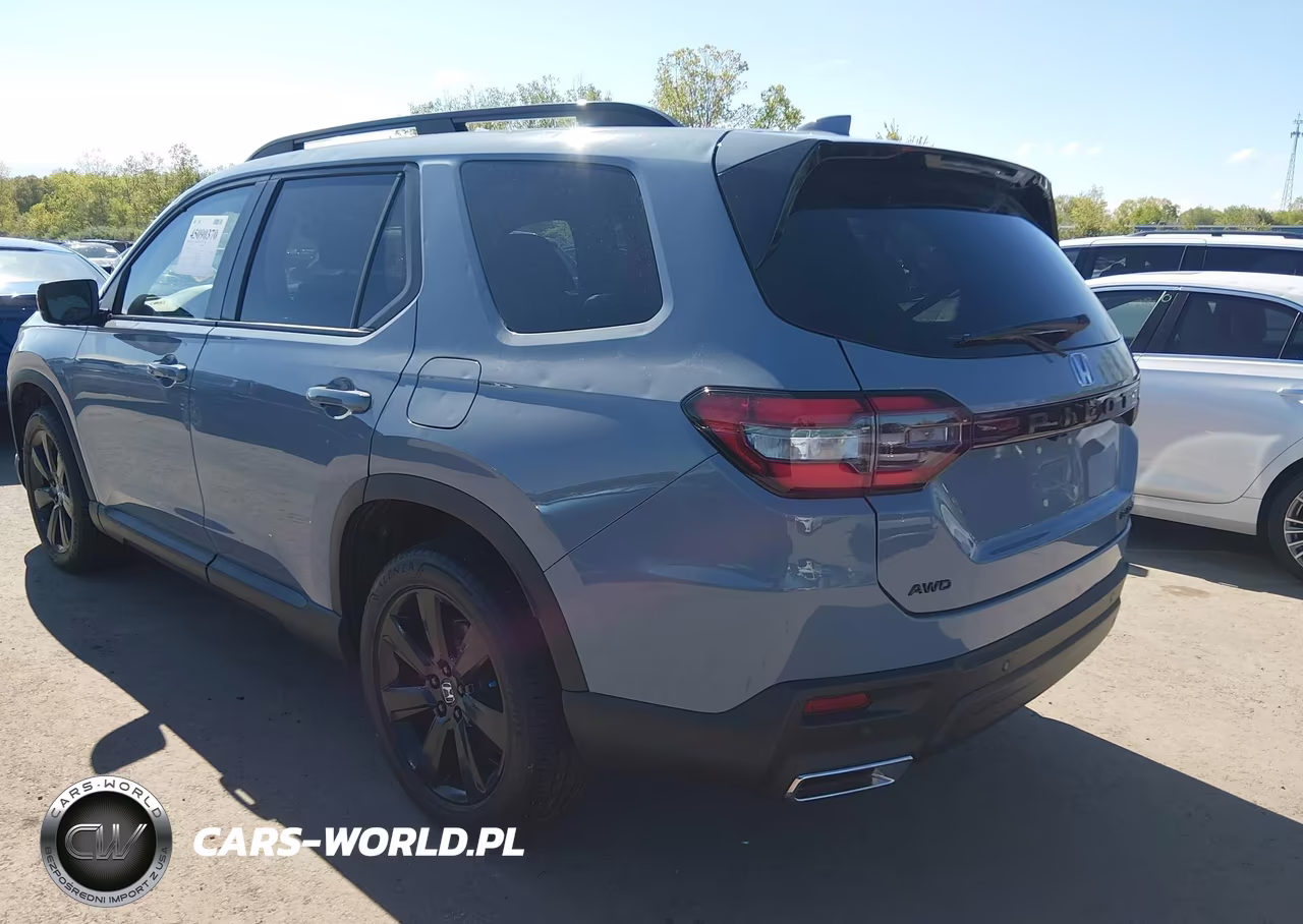 2025 Honda Pilot Black Edition VIN:5FNYG1H91SB002156 - 3