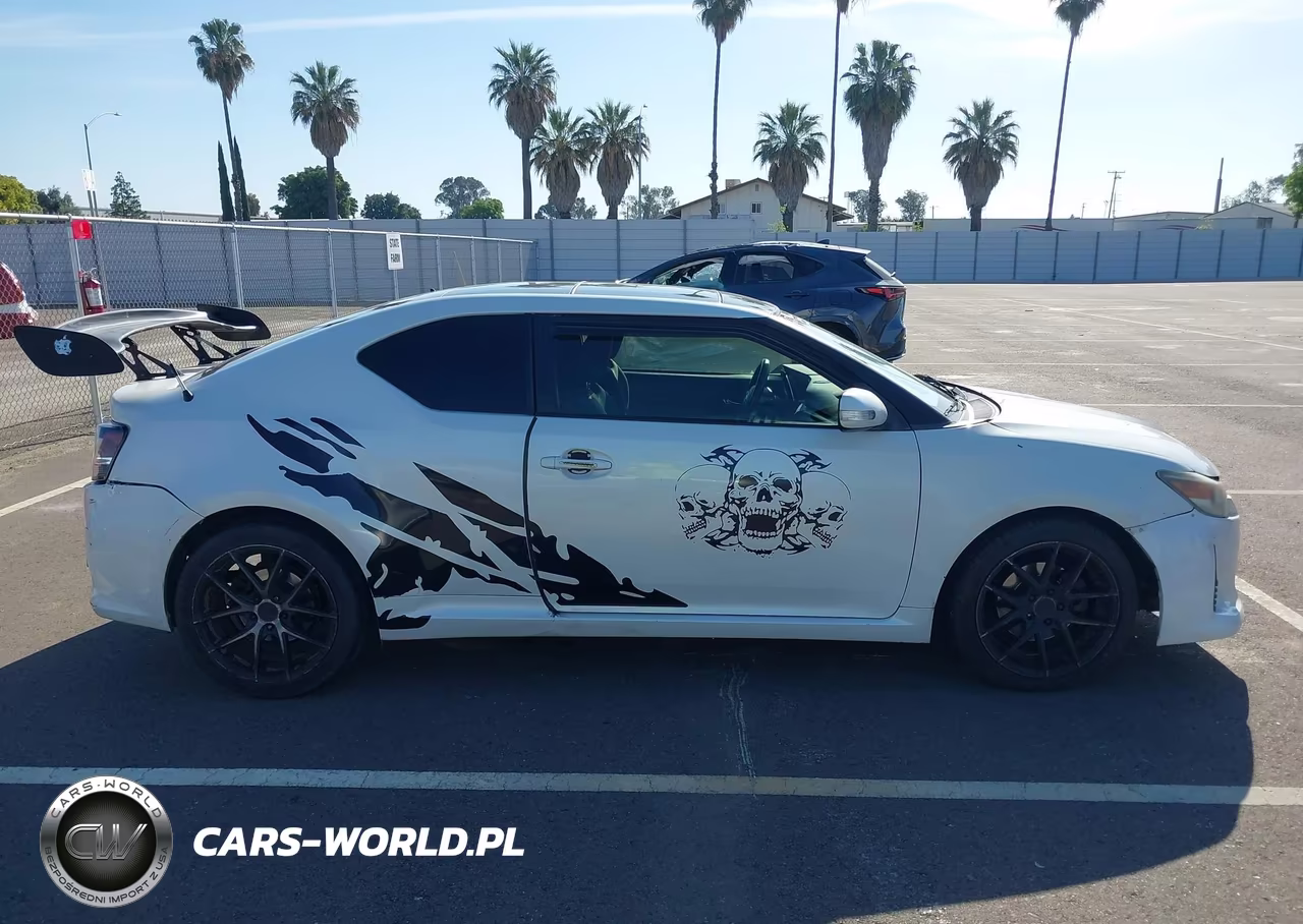 2016 Scion Tc VIN:JTKJF5C75GJ019486 - 13