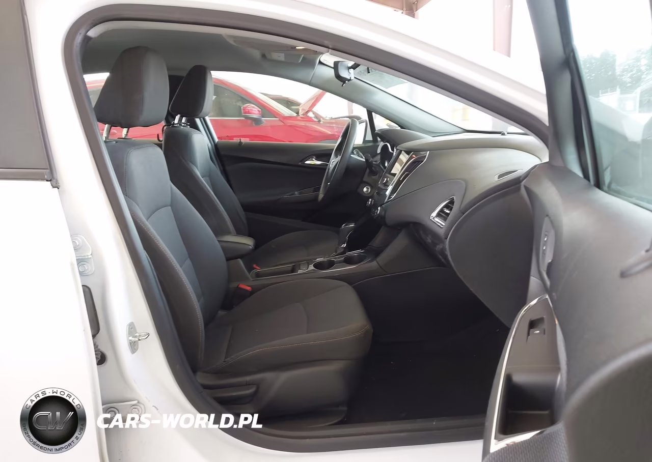 2019 Chevrolet Cruze Ls VIN:1G1BC5SM8K7151247 - 5
