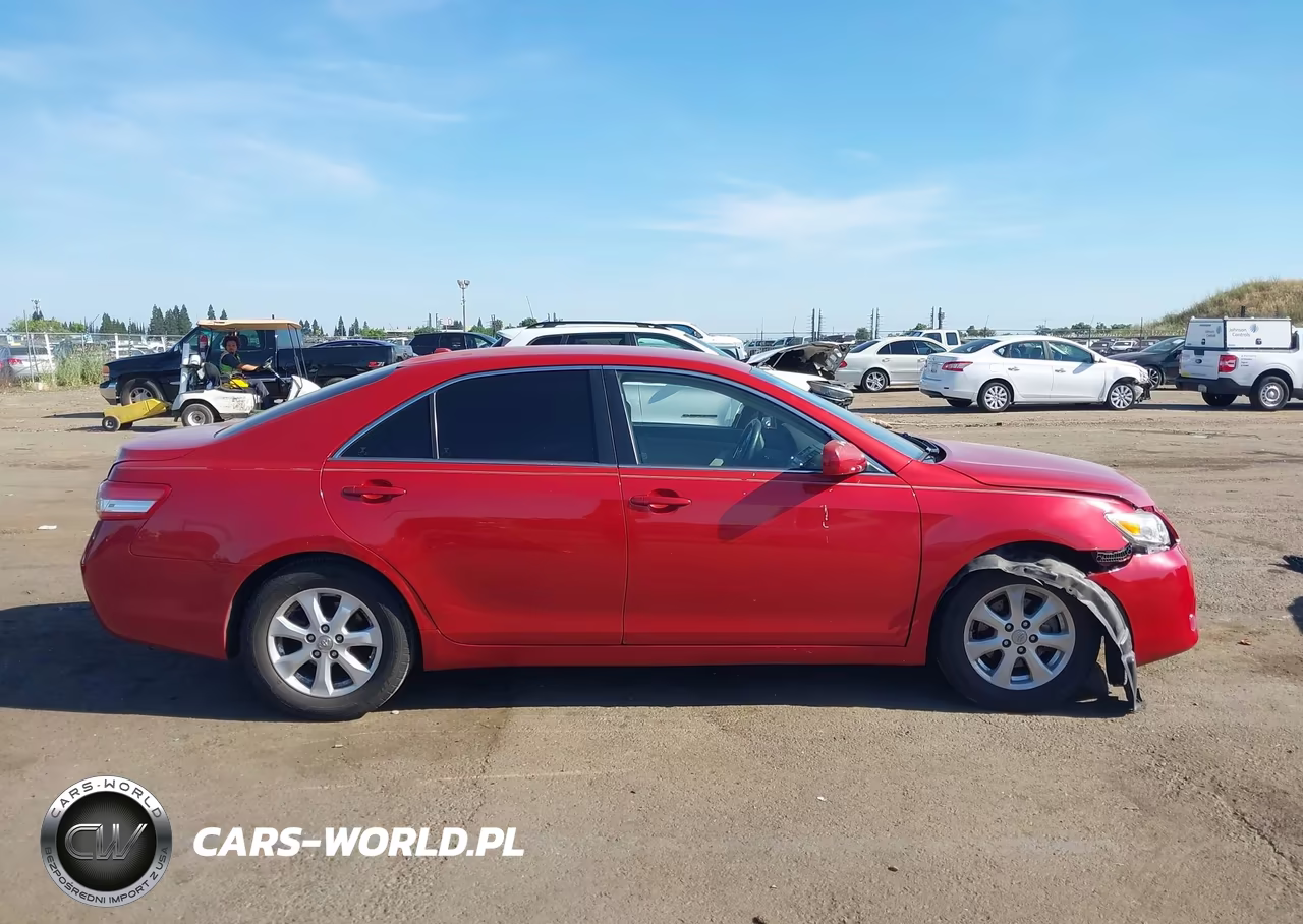 2011 Toyota Camry Le VIN:4T1BF3EK3BU622442 - 13