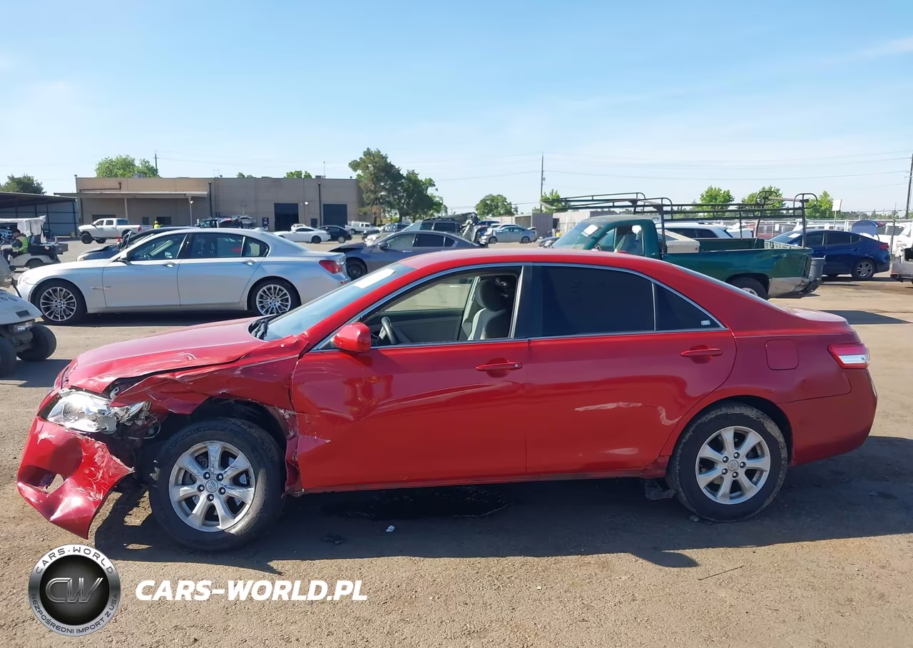 2011 Toyota Camry Le VIN:4T1BF3EK3BU622442 - 14
