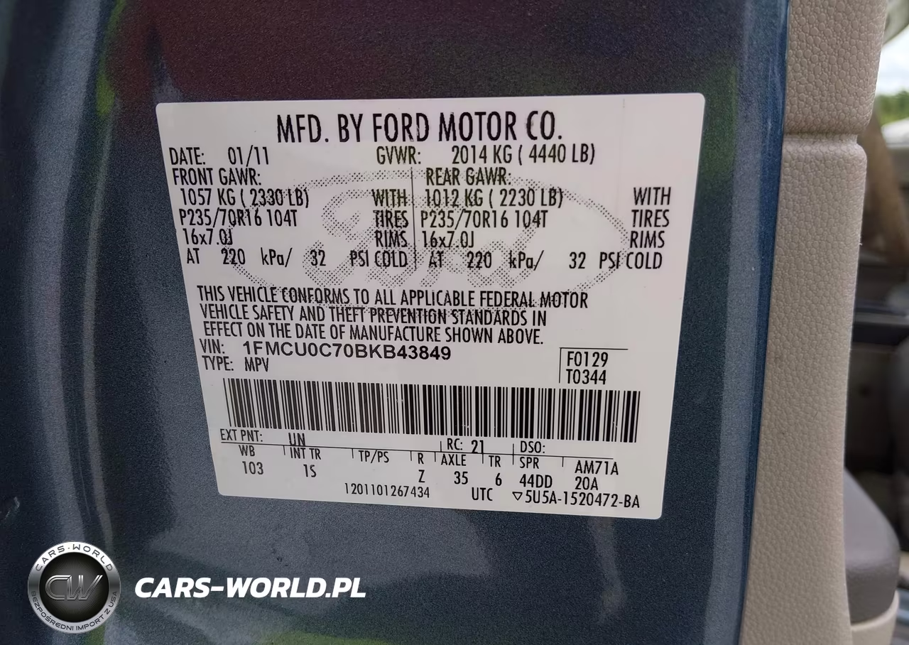 2011 Ford Escape Xls VIN:1FMCU0C70BKB43849 - 9
