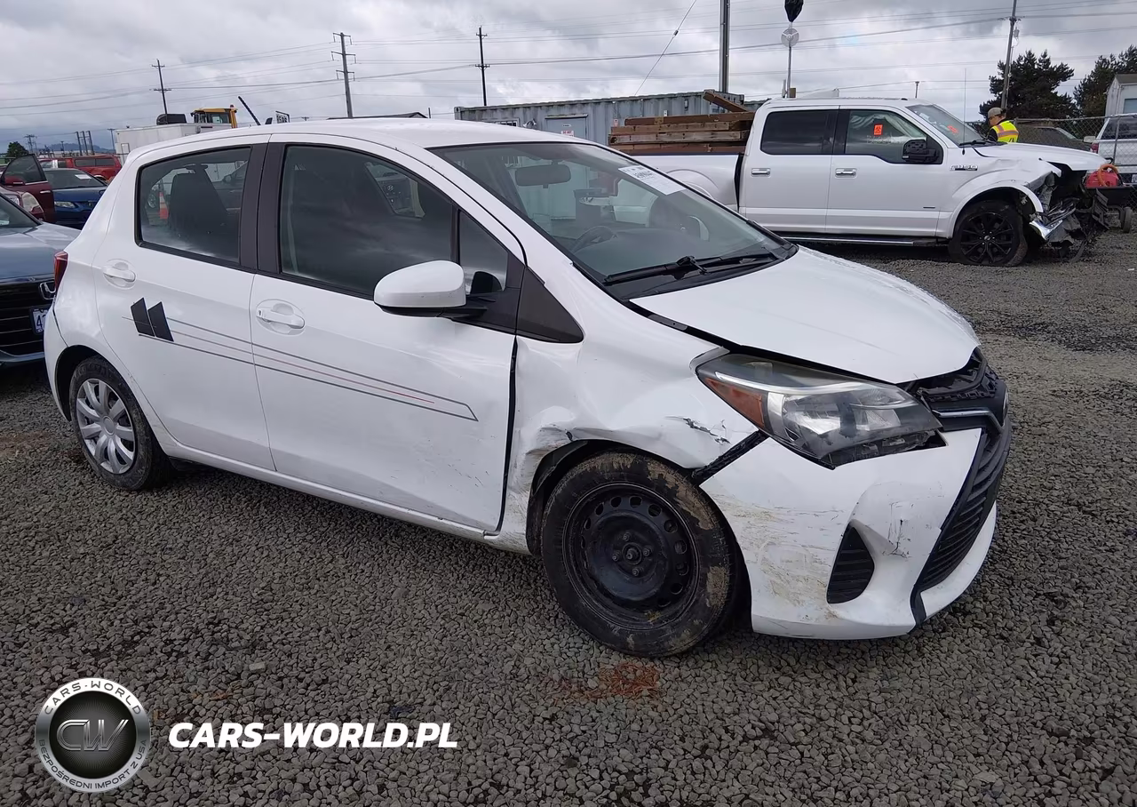 2015 Toyota Yaris L