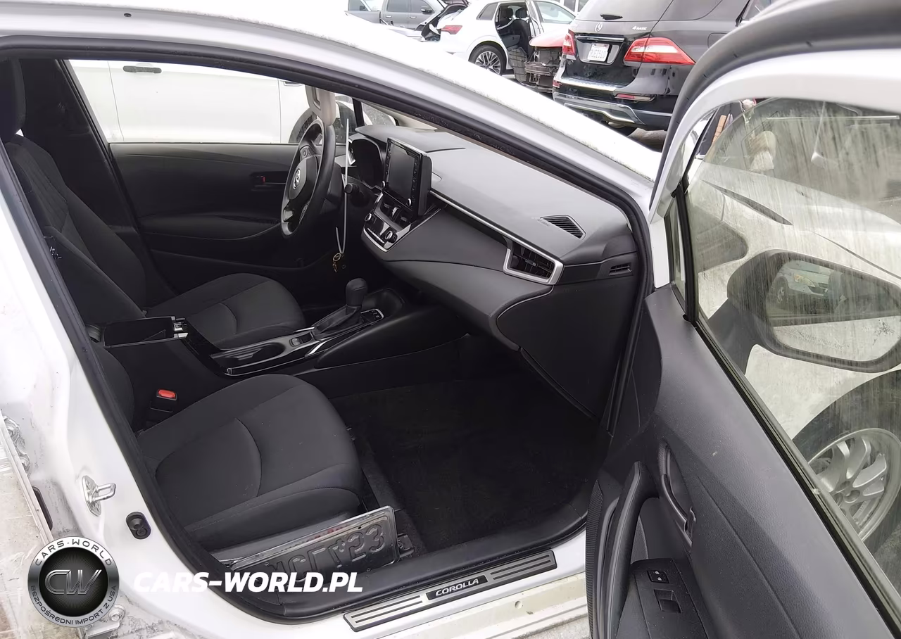 2022 Toyota Corolla Hybrid Le VIN:JTDEAMDE5N3006902 - 5
