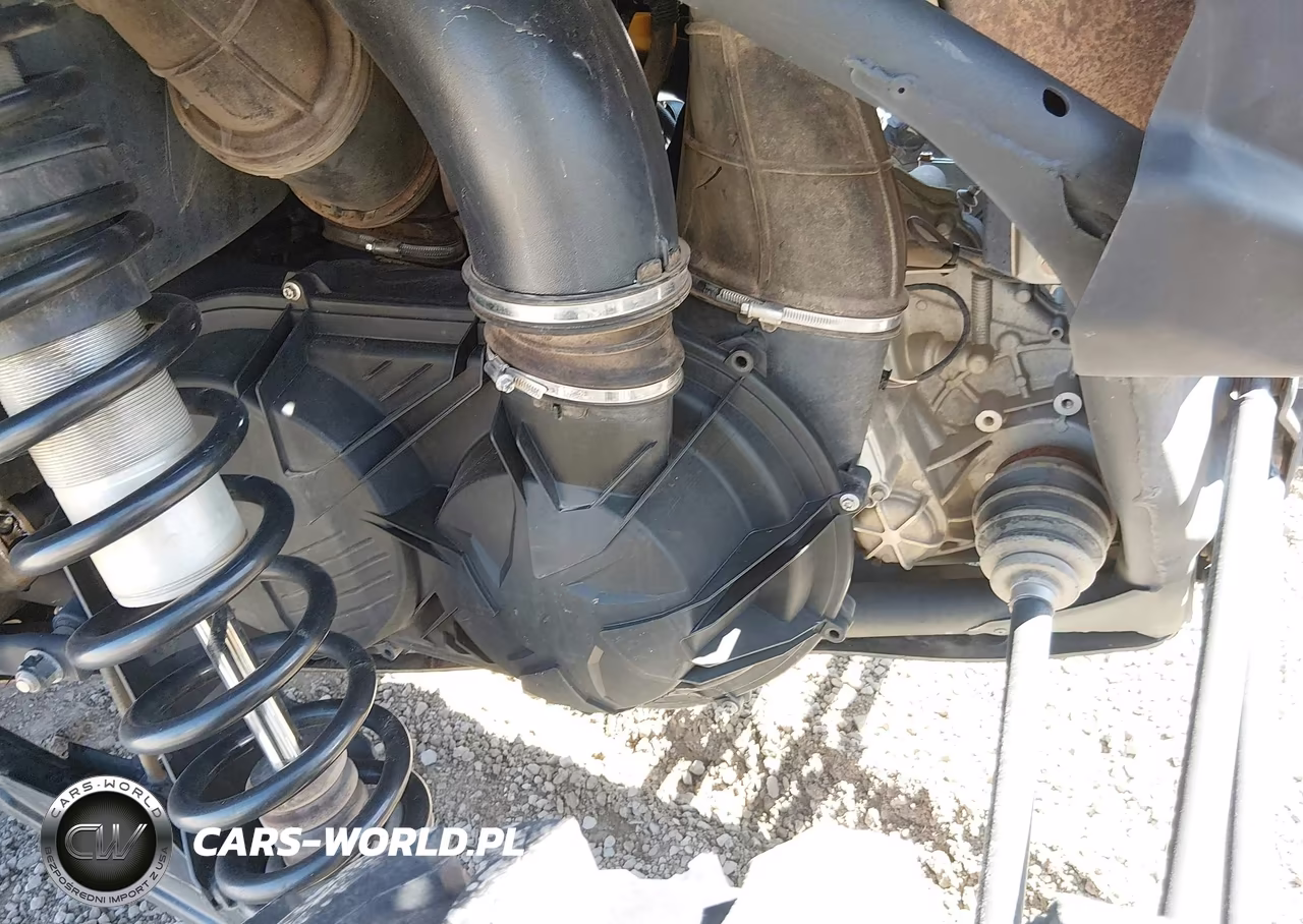 2023 Can-Am Maverick X3 Max X Rs Turbo Rr VIN:3JBVNAV2XPE000356 - 9