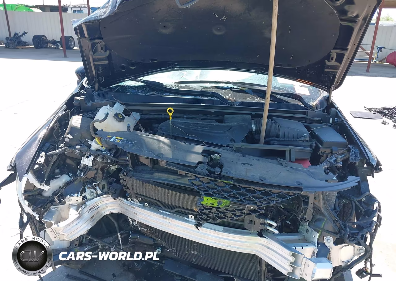 2025 Chrysler Pacifica Select VIN:2C4RC1BG4SR557355 - 10