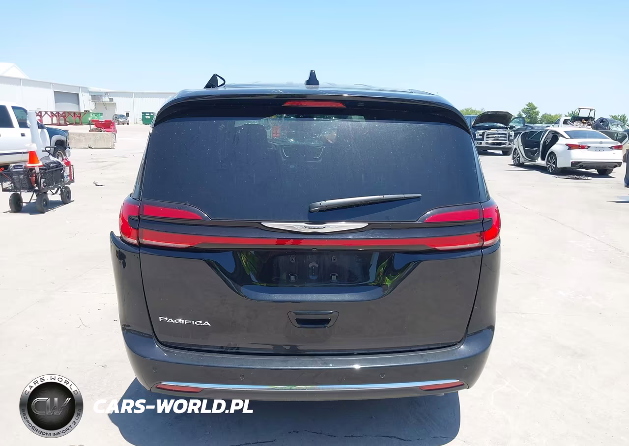 2025 Chrysler Pacifica Select VIN:2C4RC1BG4SR557355 - 16