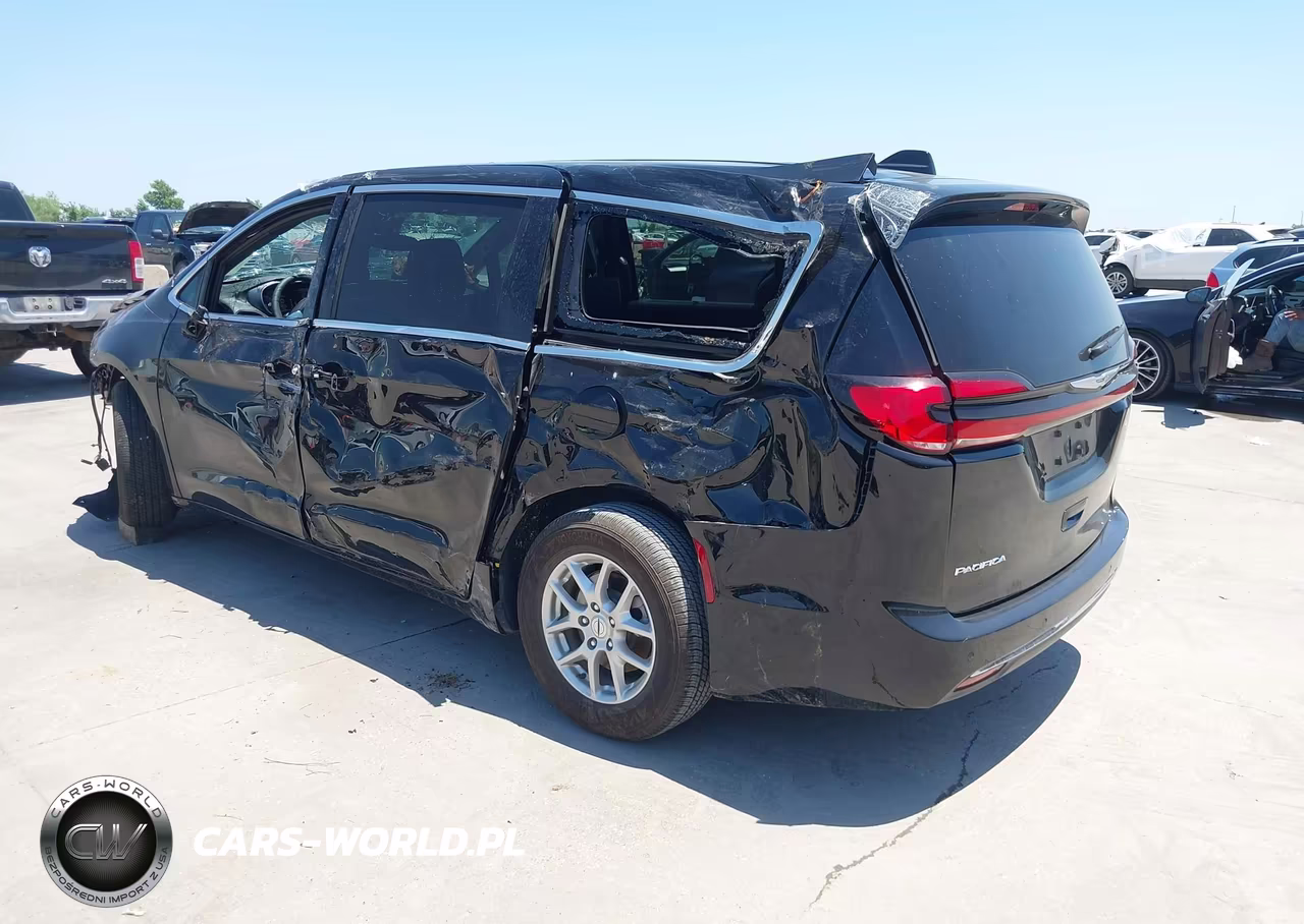 2025 Chrysler Pacifica Select VIN:2C4RC1BG4SR557355 - 3