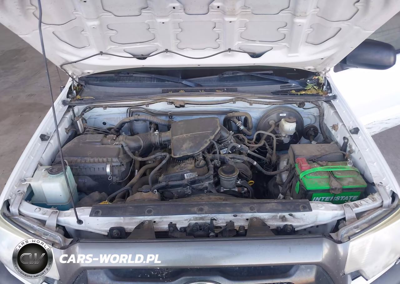 2014 Toyota Tacoma VIN:5TFNX4CN1EX036956 - 10