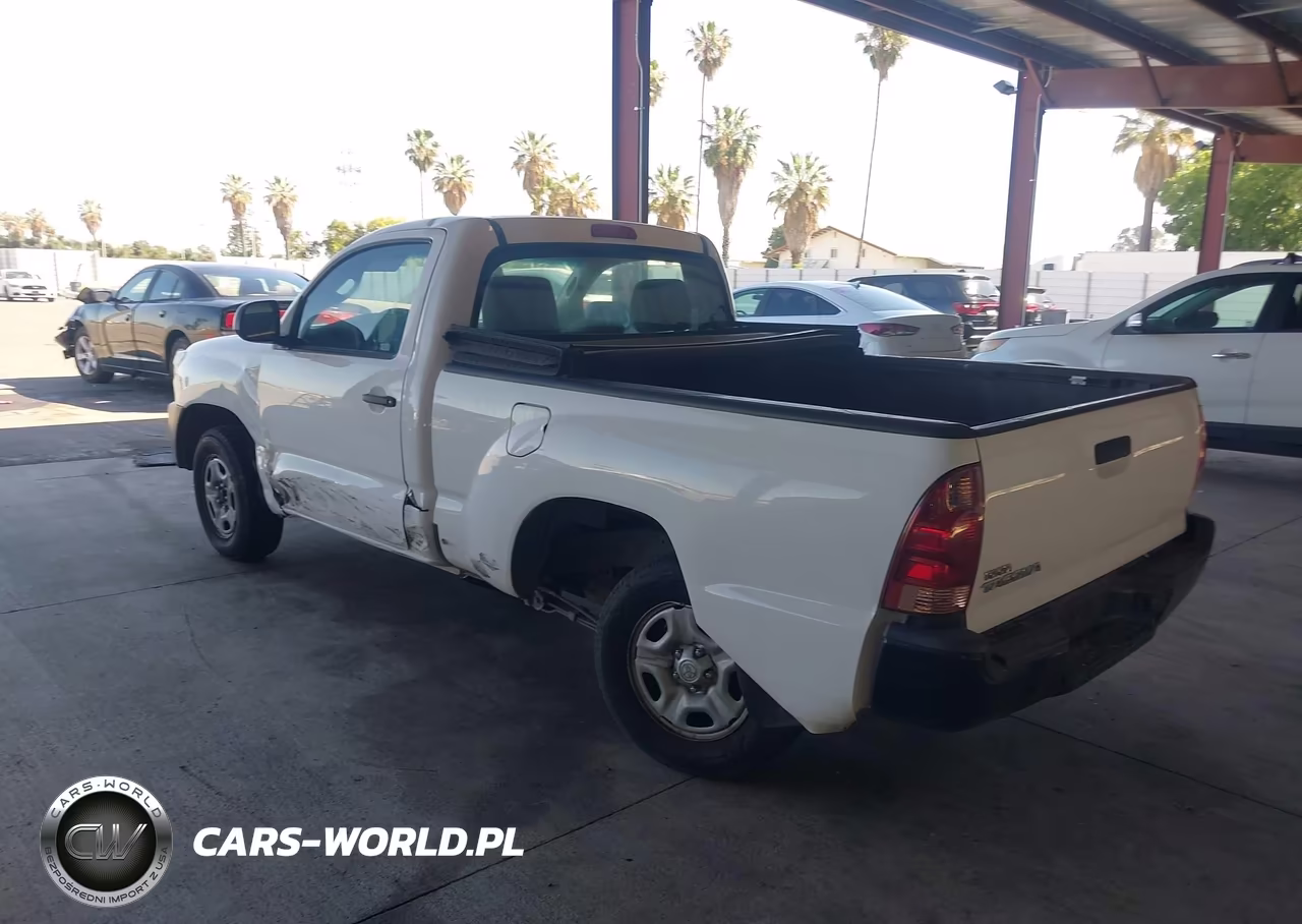 2014 Toyota Tacoma VIN:5TFNX4CN1EX036956 - 3