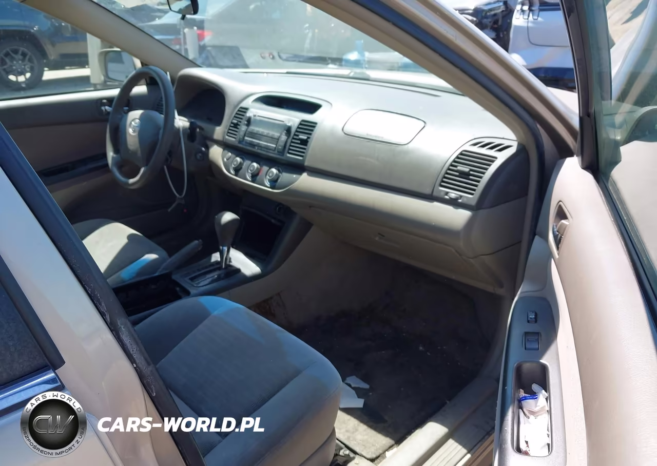 2005 Toyota Camry Le VIN:4T1BE32K95U032628 - 5