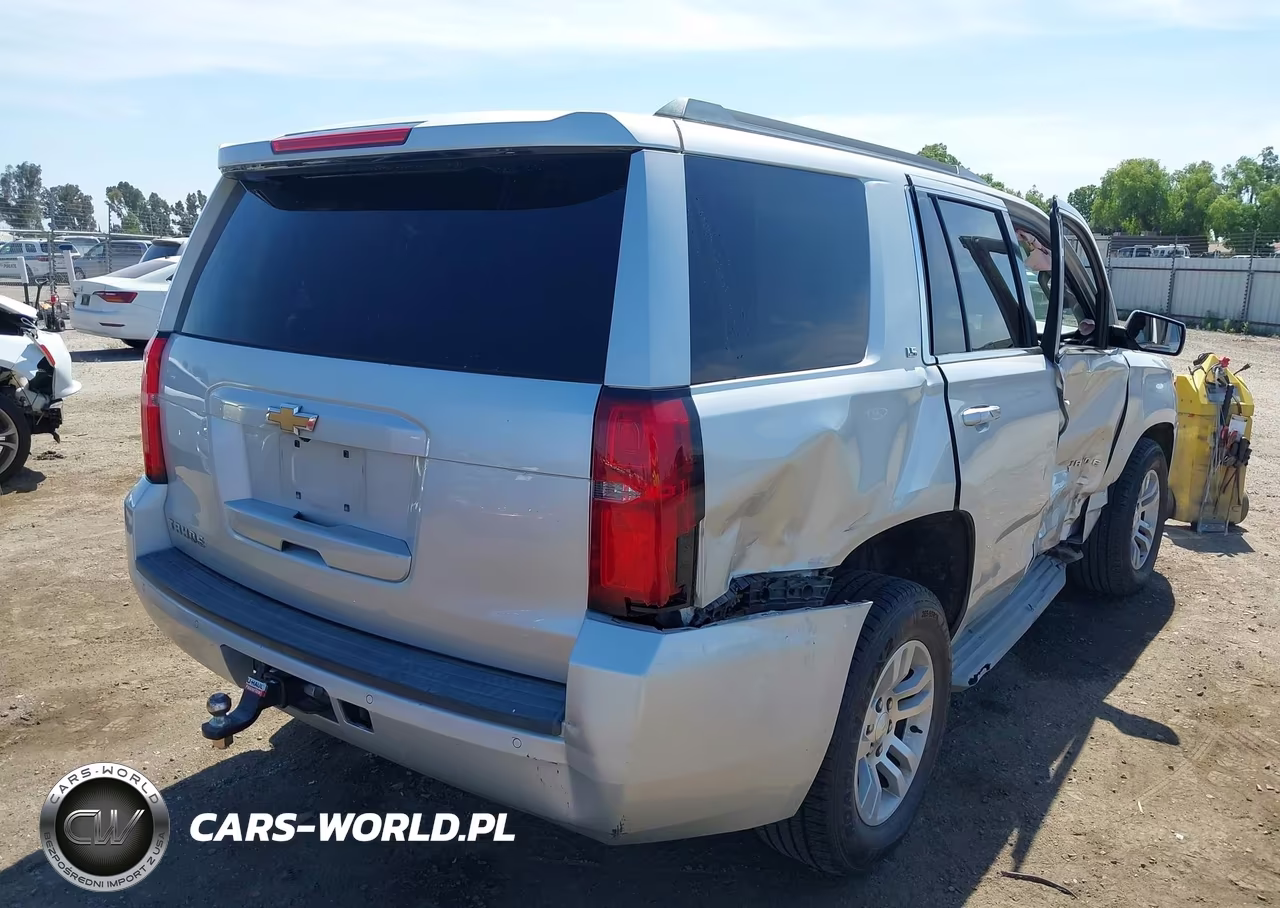 2015 Chevrolet Tahoe Ls VIN:1GNSCAKC7FR143147 - 4