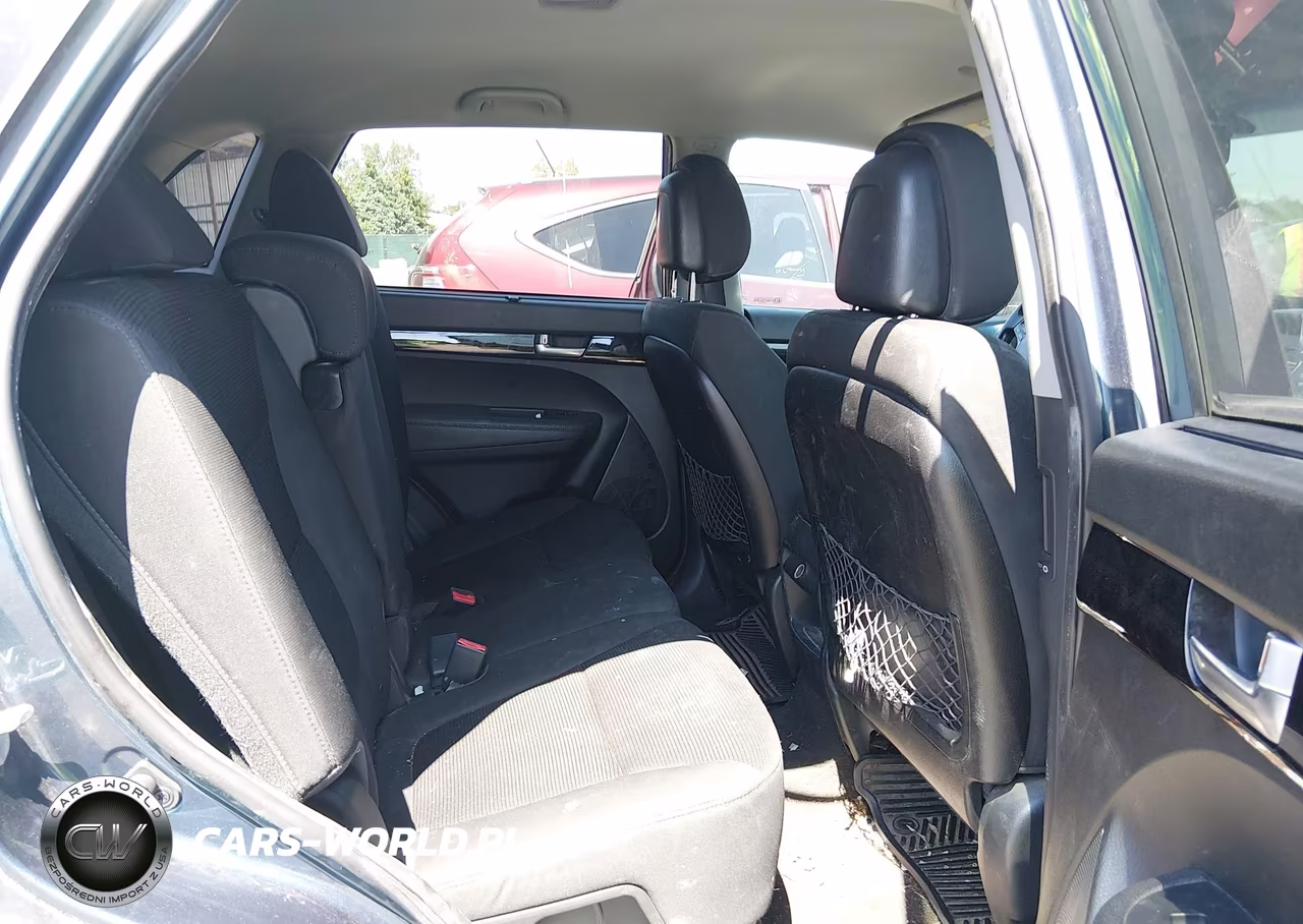 2014 Kia Sorento Lx VIN:5XYKT4A60EG435824 - 8