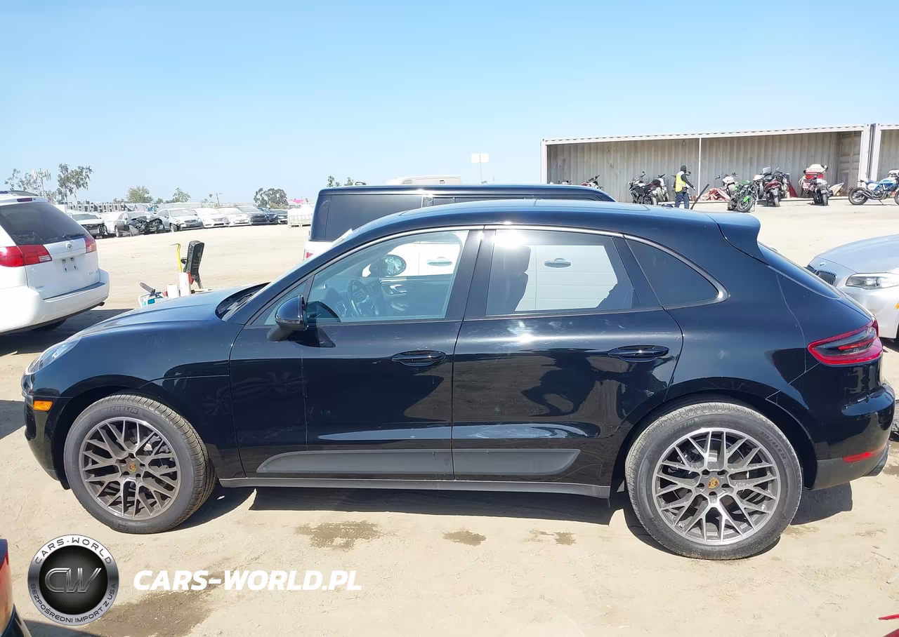 2018 Porsche Macan Sport Edition VIN:WP1AA2A59JLB15654 - 15