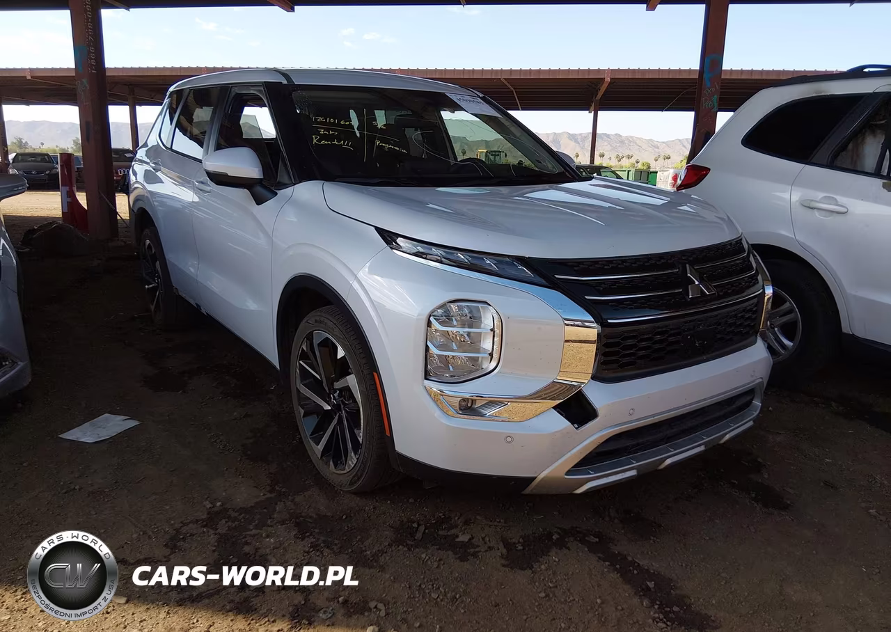 2023 Mitsubishi Outlander Se 2.5 2Wd – zdjęcie 1 z 17