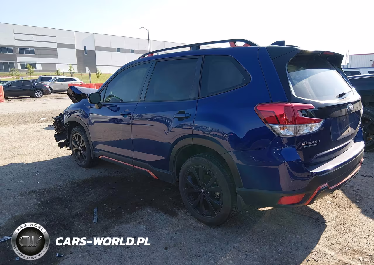 2024 Subaru Forester Sport VIN:JF2SKAEC4RH449192 - 3