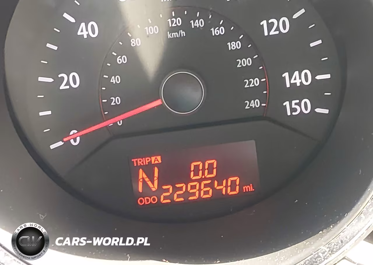 2012 Kia Sorento Lx VIN:5XYKT3A1XCG250806 - 16