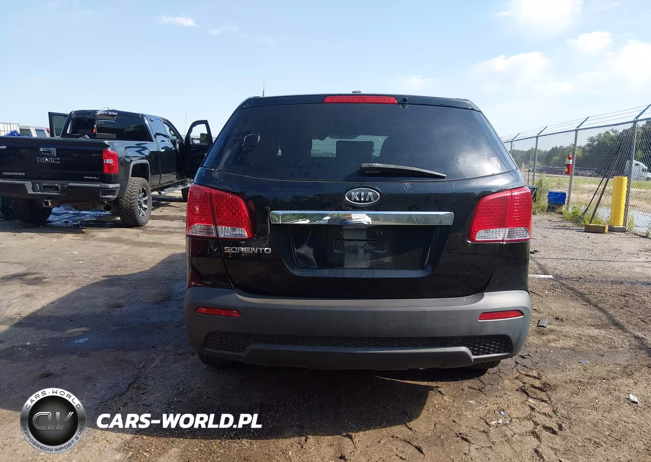 2012 Kia Sorento Lx VIN:5XYKT3A1XCG250806 - 17