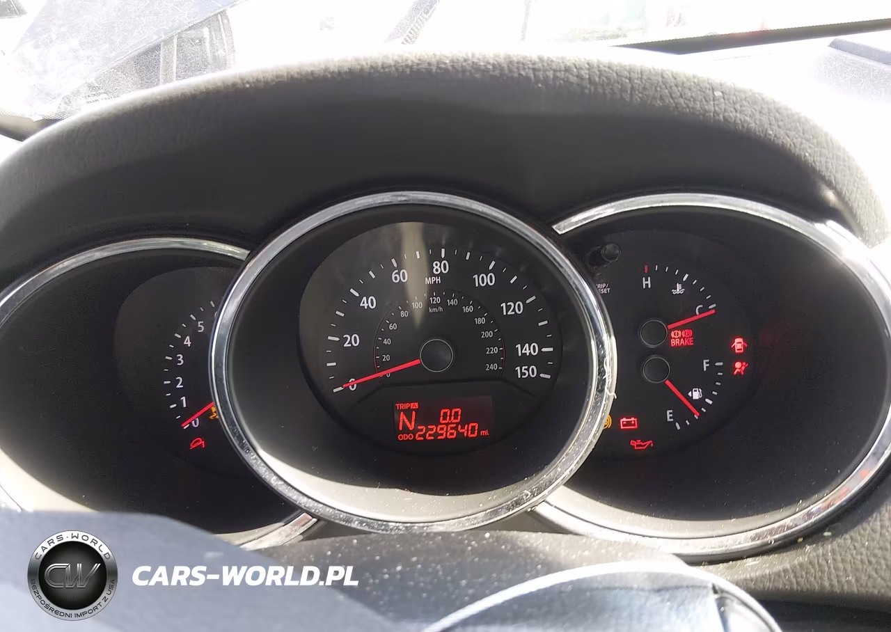 2012 Kia Sorento Lx VIN:5XYKT3A1XCG250806 - 7