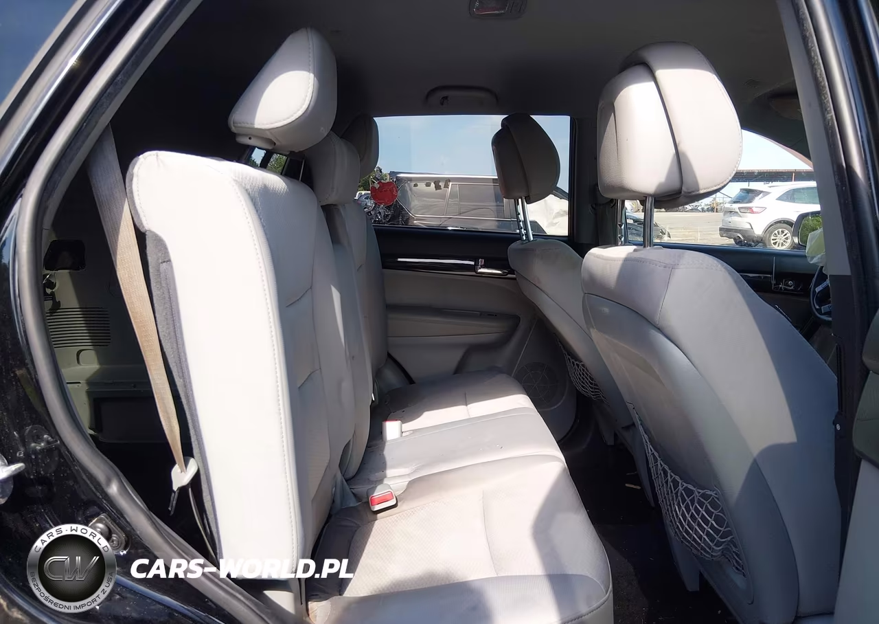 2012 Kia Sorento Lx VIN:5XYKT3A1XCG250806 - 8
