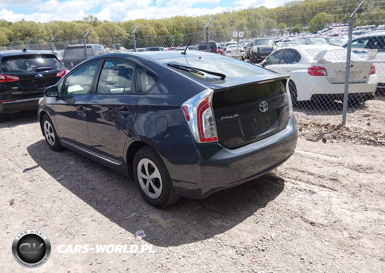 2012 Toyota Prius Two VIN:JTDKN3DU1C1570726 - 3