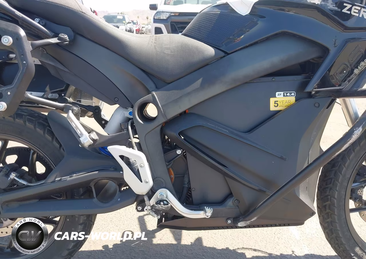 2021 Zero Motorcycles Inc Dsr Black Forest VIN:538SDMZ61MCG17787 - 8