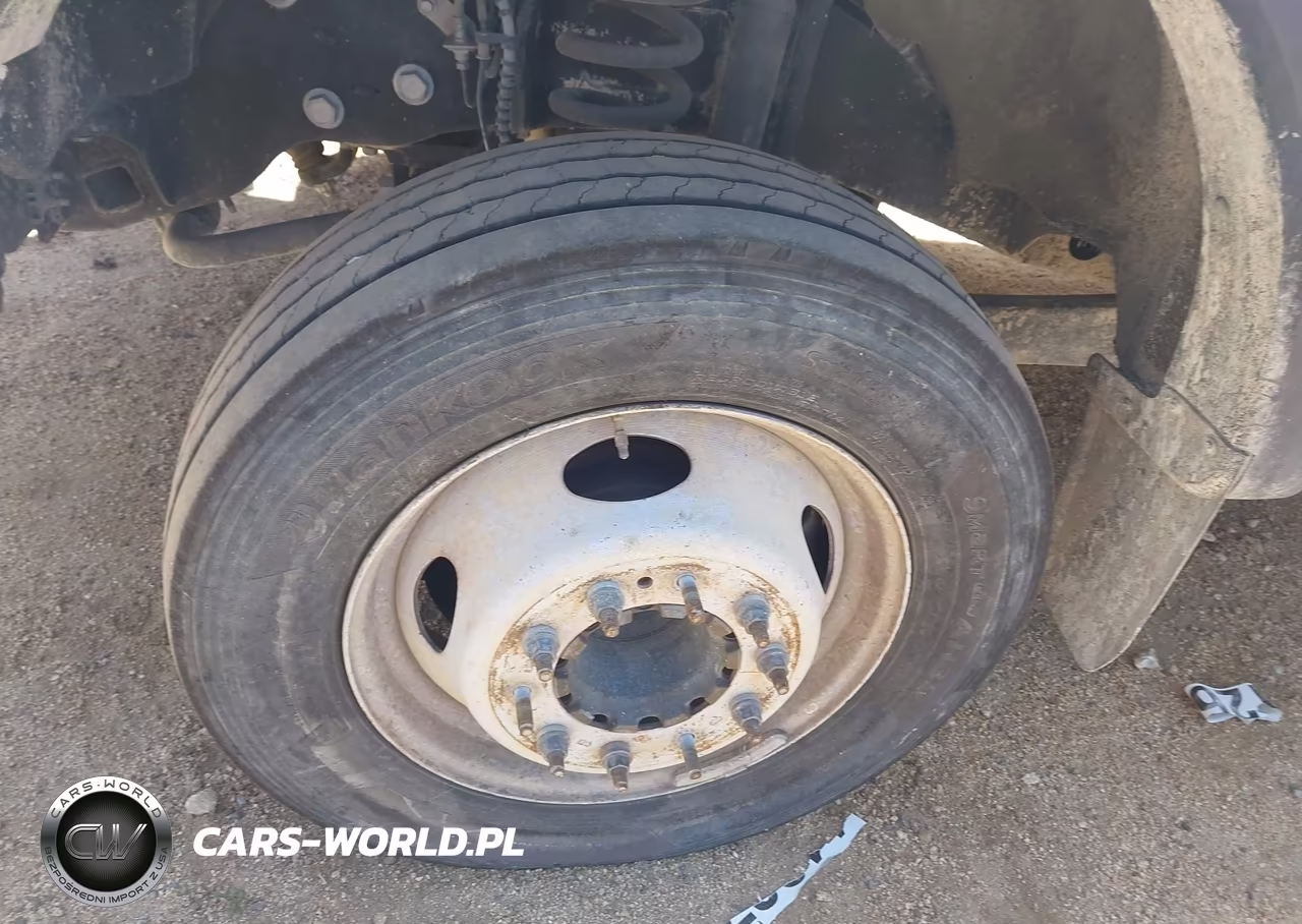 2020 Ford F-550 Chassis Xl VIN:1FDUF5GT7LDA03550 - 11