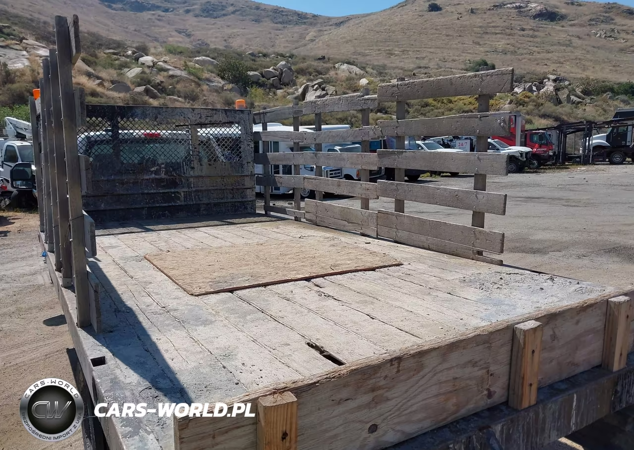 2020 Ford F-550 Chassis Xl VIN:1FDUF5GT7LDA03550 - 12
