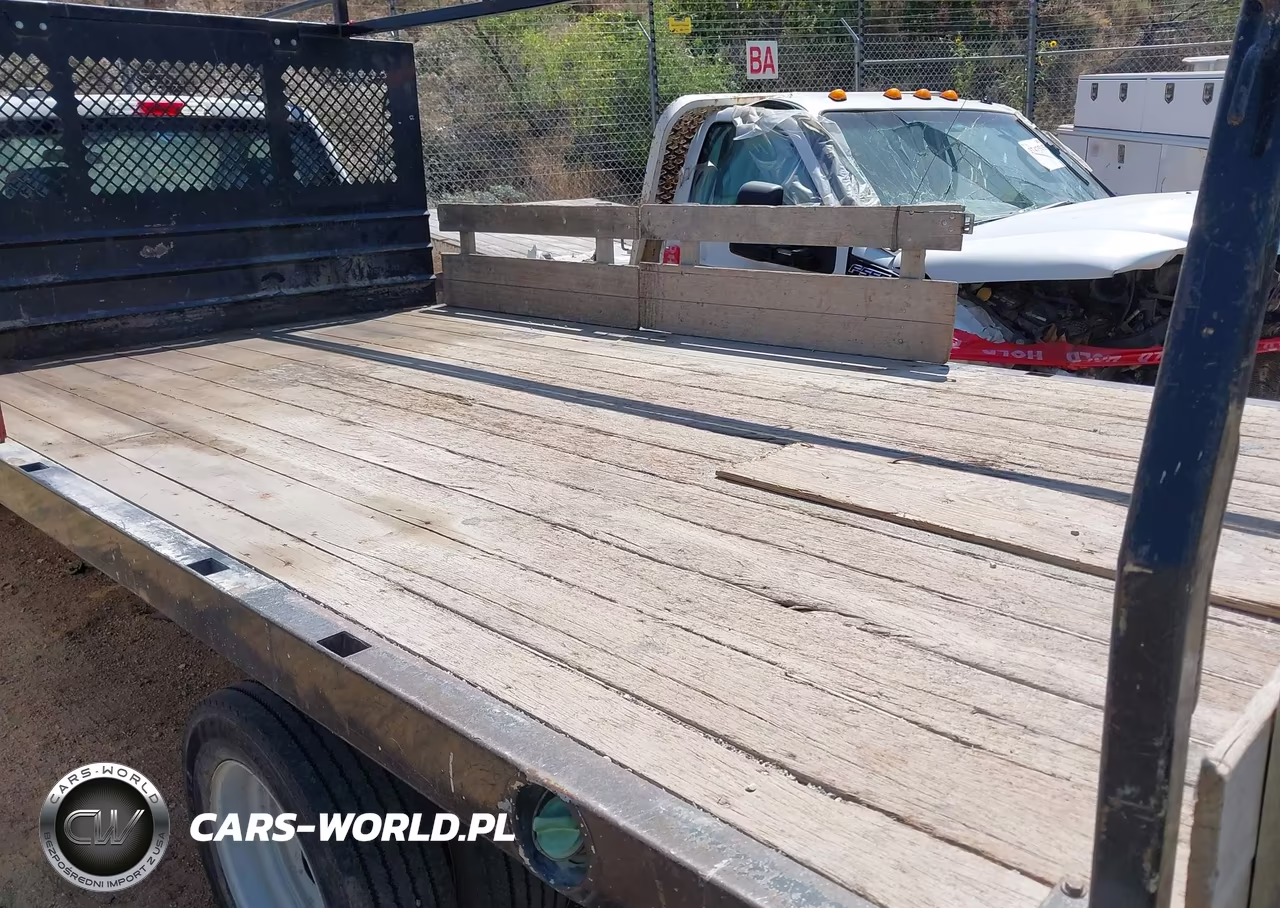 2020 Ford F-550 Chassis Xl VIN:1FDUF5GT9LDA03548 - 12