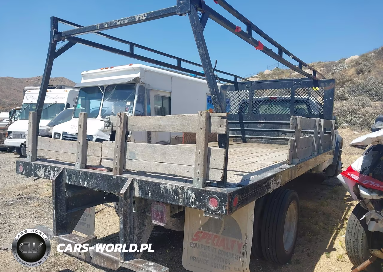 2020 Ford F-550 Chassis Xl VIN:1FDUF5GT9LDA03548 - 4