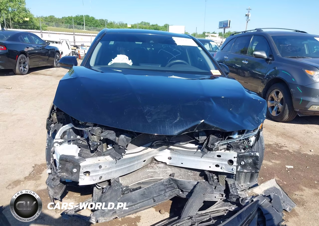 2022 Toyota Camry Le VIN:4T1C11AK9NU646729 - 12