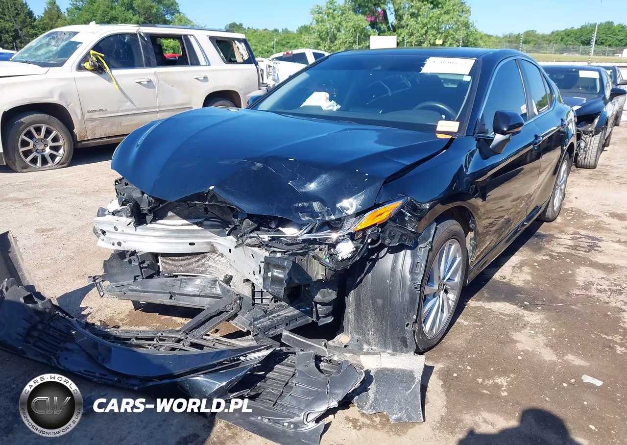 2022 Toyota Camry Le VIN:4T1C11AK9NU646729 - 2