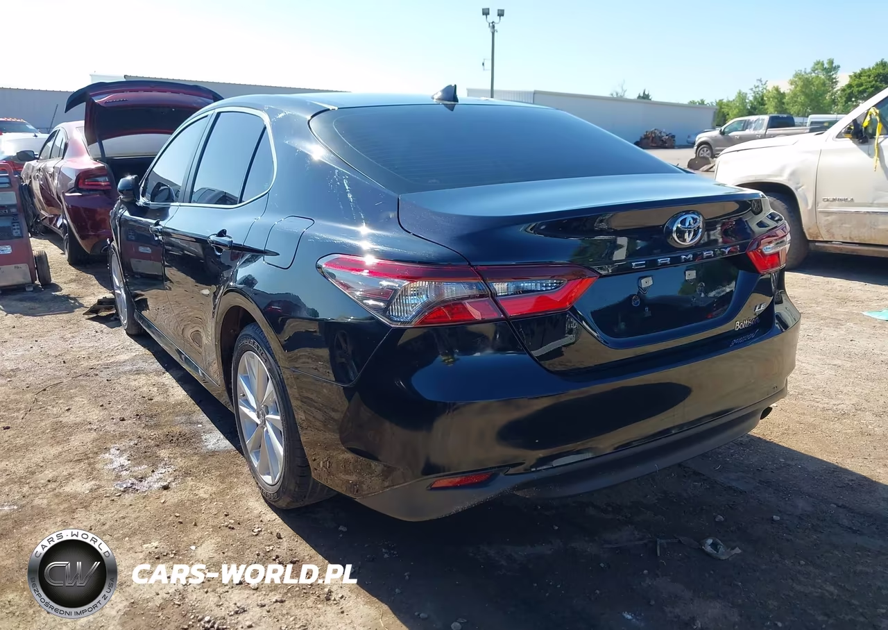 2022 Toyota Camry Le VIN:4T1C11AK9NU646729 - 3