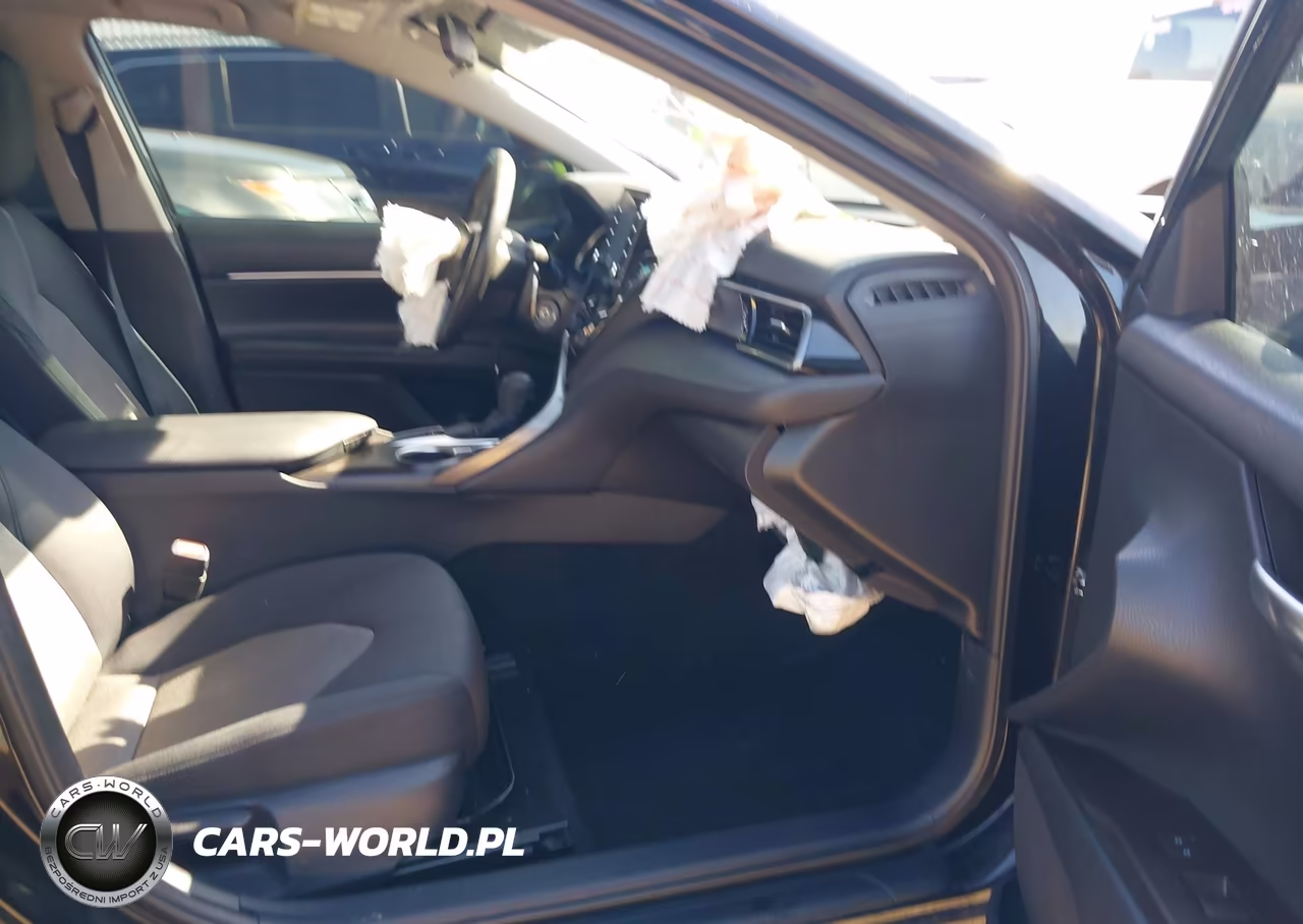2022 Toyota Camry Le VIN:4T1C11AK9NU646729 - 5