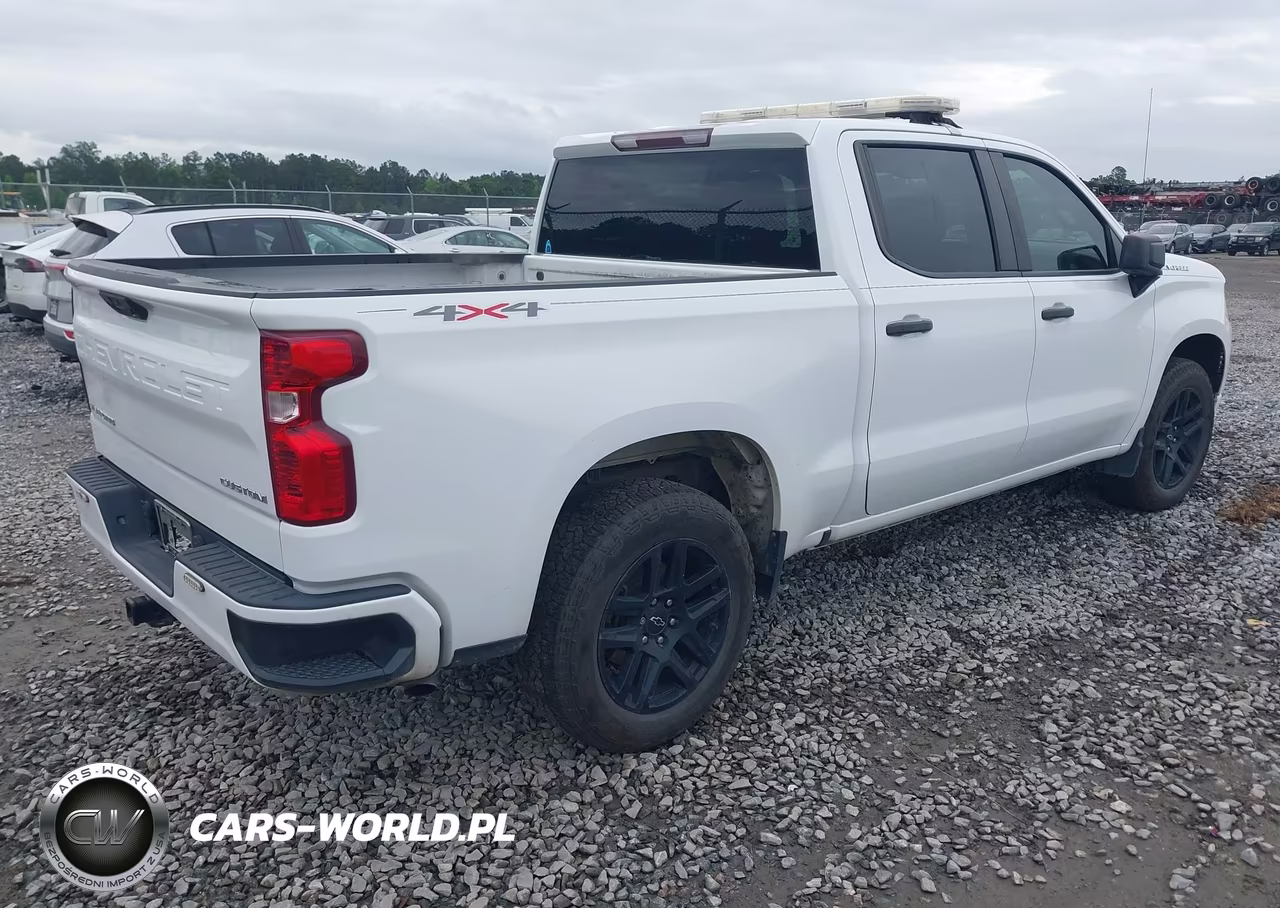 2022 Chevrolet Silverado 1500 4Wd Short Bed Custom VIN:1GCPDBEK8NZ587995 - 4