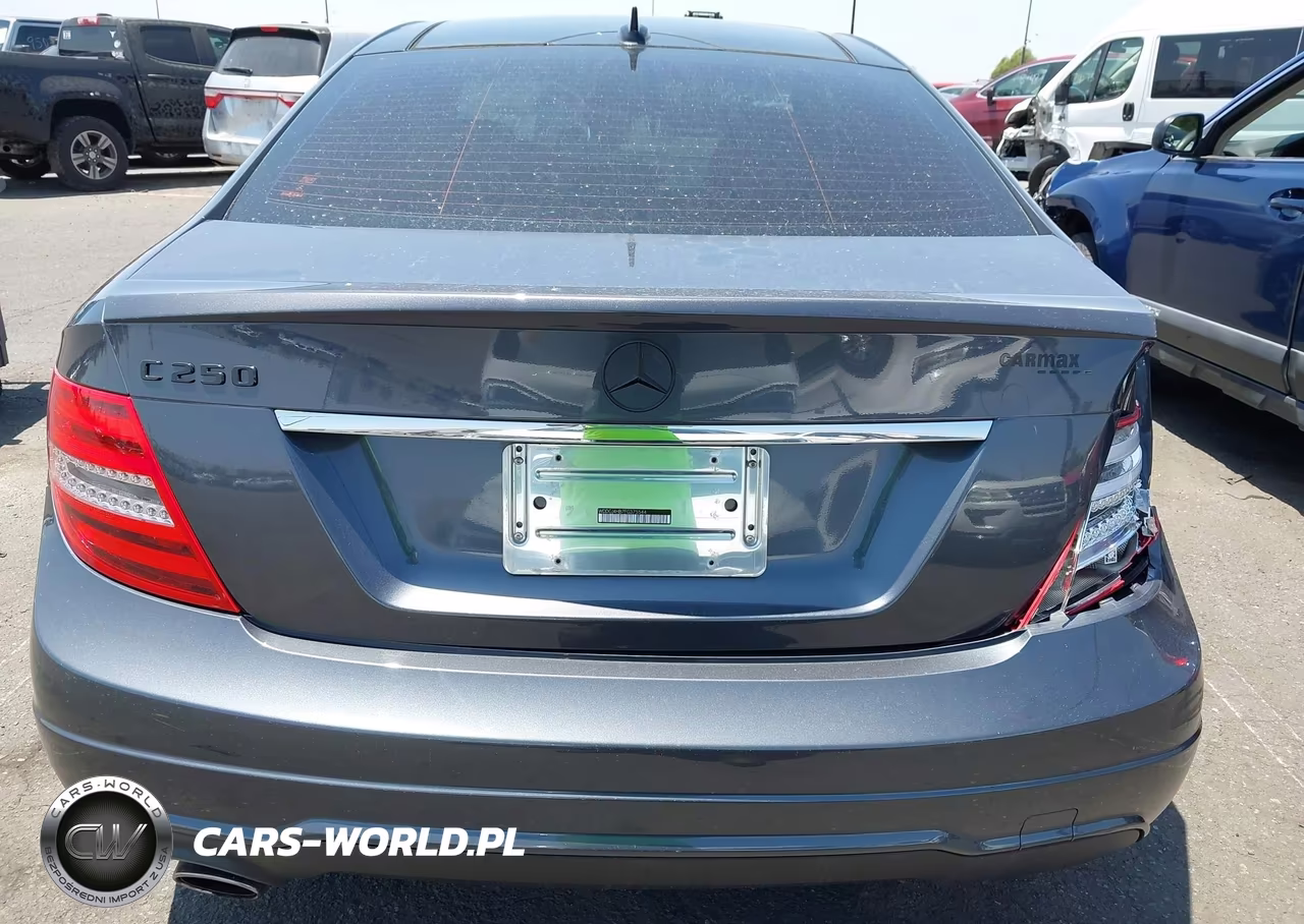 2015 Mercedes-Benz C 250 VIN:WDDGJ4HB7FG375544 - 16