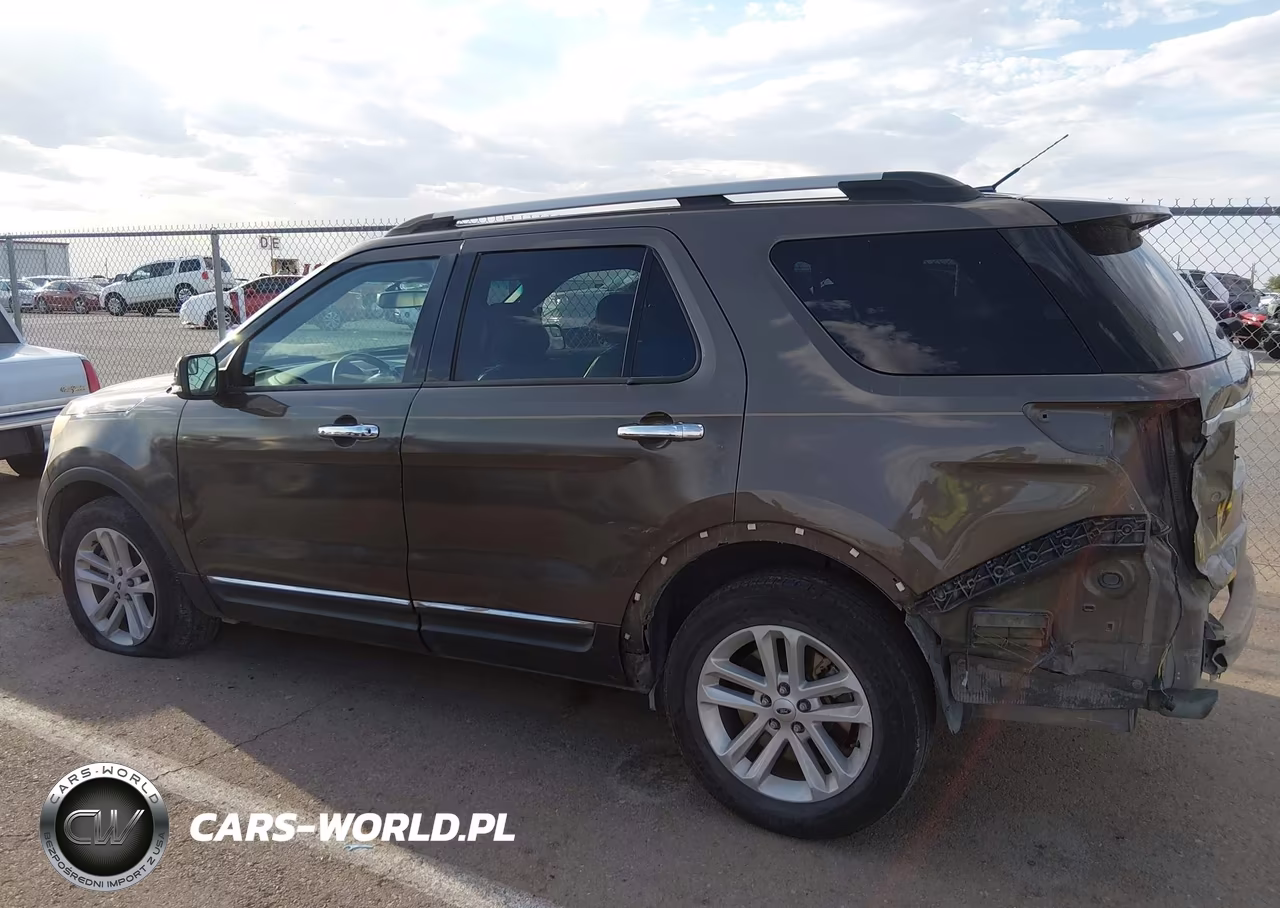 2015 Ford Explorer Xlt VIN:1FM5K7D89FGC04901 - 14