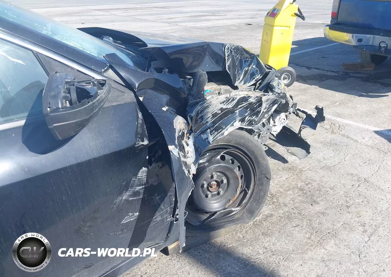 2018 Honda Civic Lx VIN:2HGFC2F53JH537461 - 19