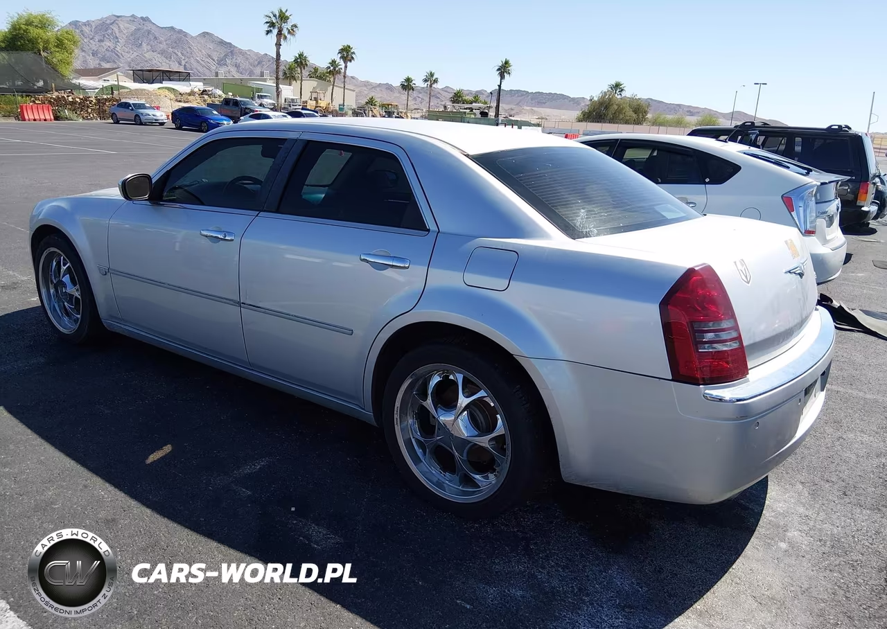 2005 Chrysler 300C VIN:2C3AA63H55H593948 - 3