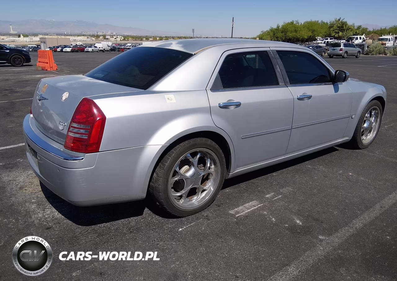 2005 Chrysler 300C VIN:2C3AA63H55H593948 - 4
