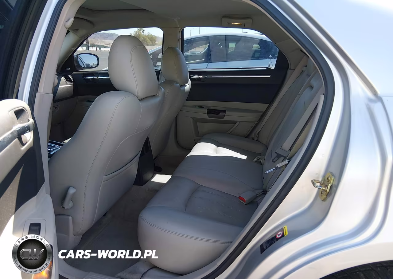 2005 Chrysler 300C VIN:2C3AA63H55H593948 - 8