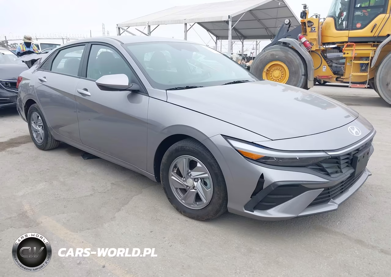 2024 Hyundai Elantra Se – zdjęcie 1 z 18