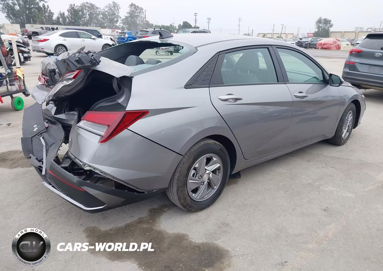2024 Hyundai Elantra Se VIN:KMHLL4DG9RU814846 - 4