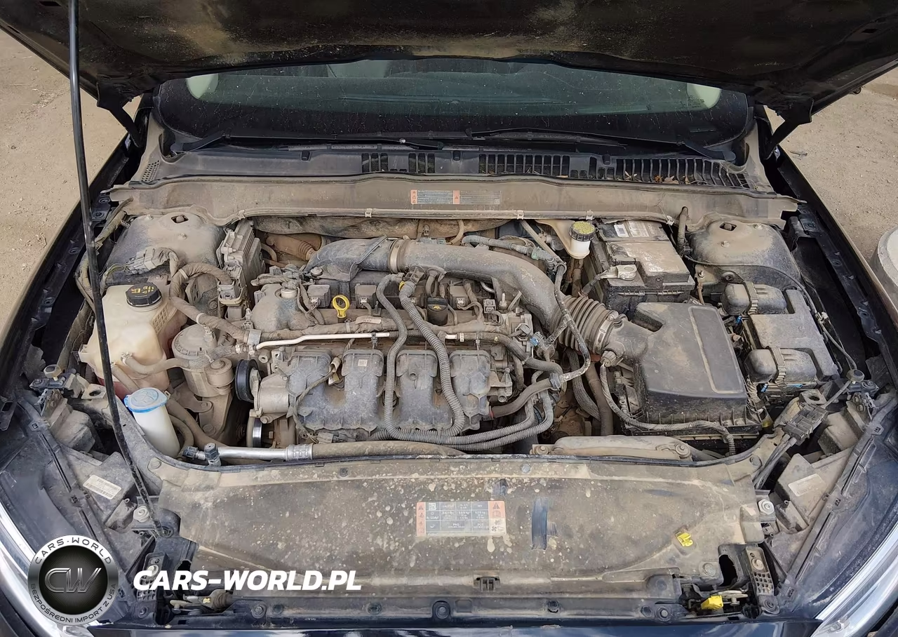 2020 Ford Fusion Titanium VIN:3FA6P0K98LR117708 - 10