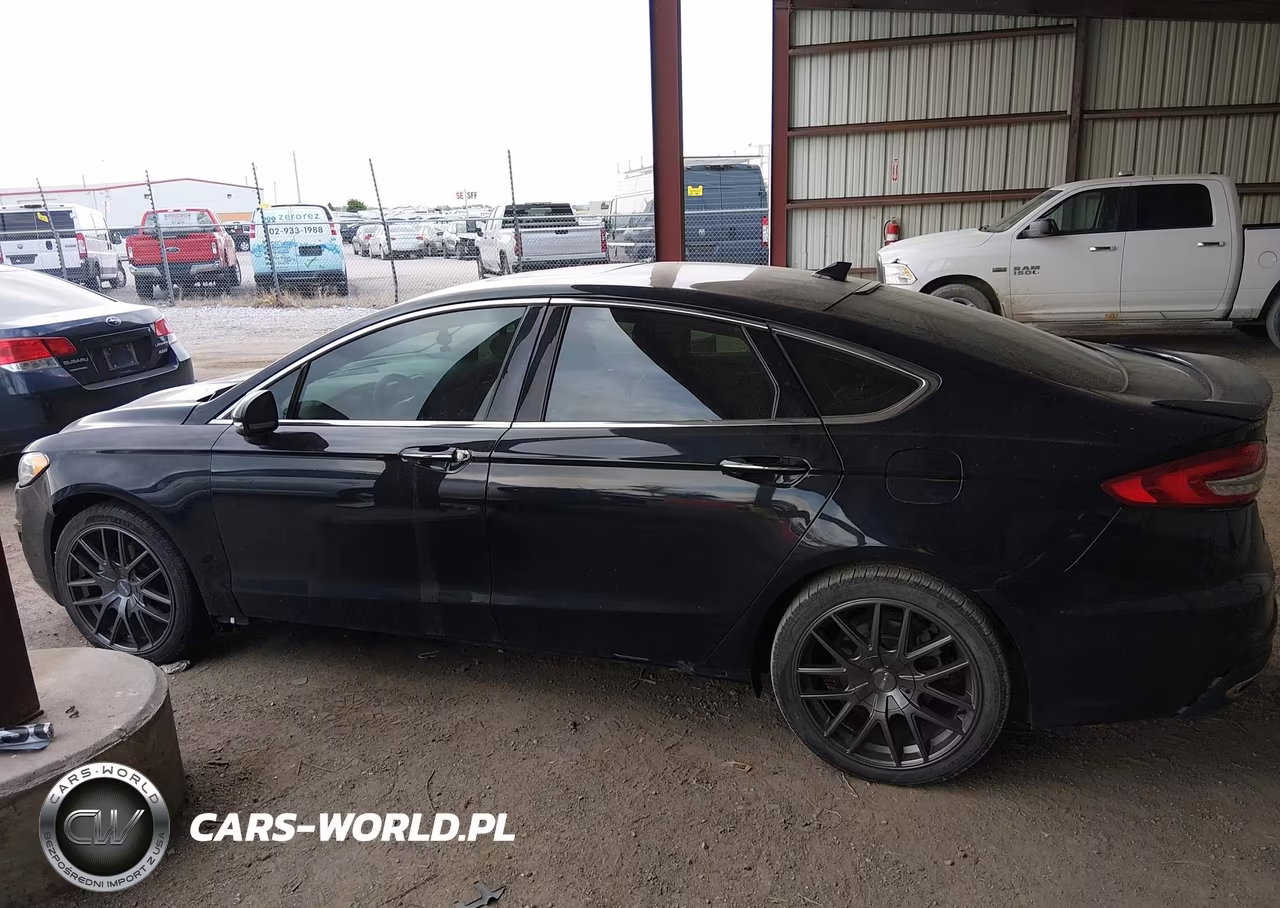 2020 Ford Fusion Titanium VIN:3FA6P0K98LR117708 - 13