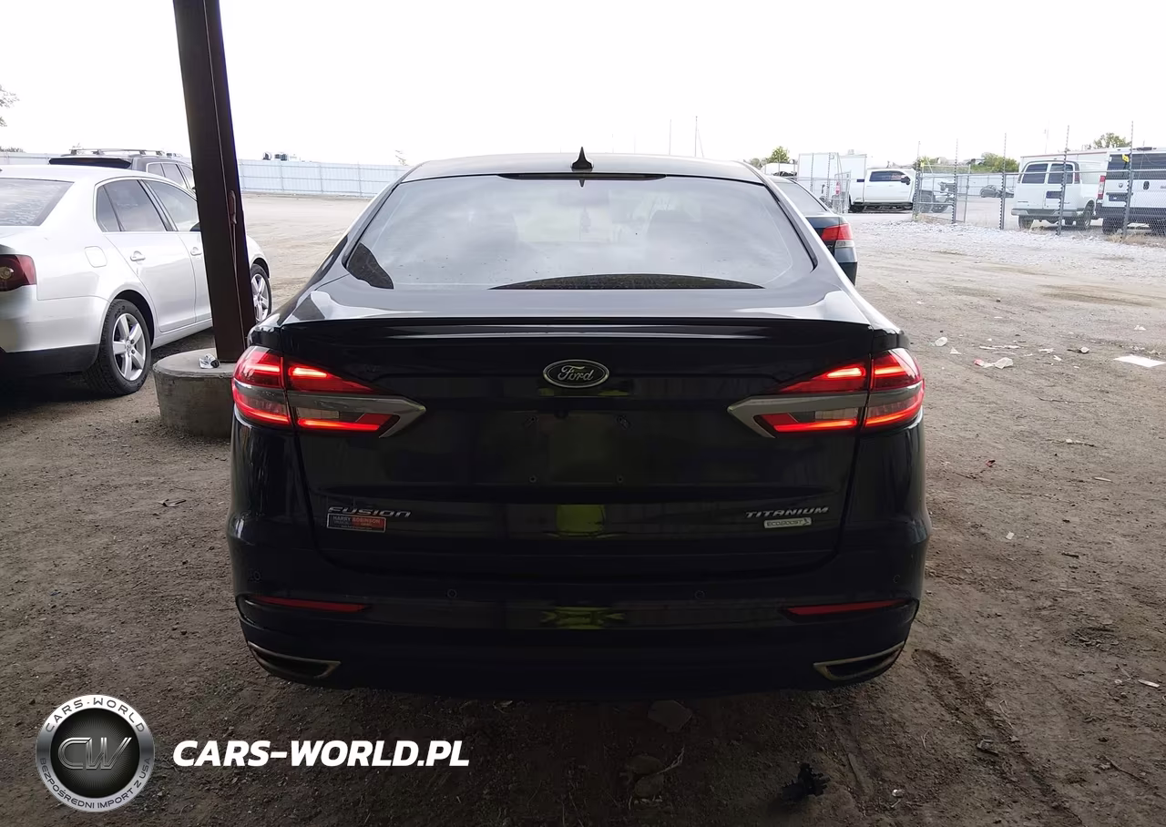 2020 Ford Fusion Titanium VIN:3FA6P0K98LR117708 - 15