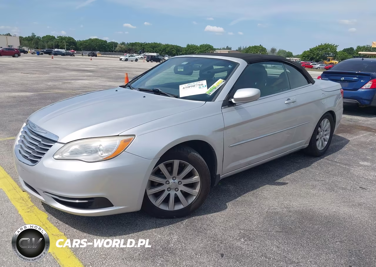 2011 Chrysler 200 Touring VIN:1C3BC2EG0BN537611 - 2