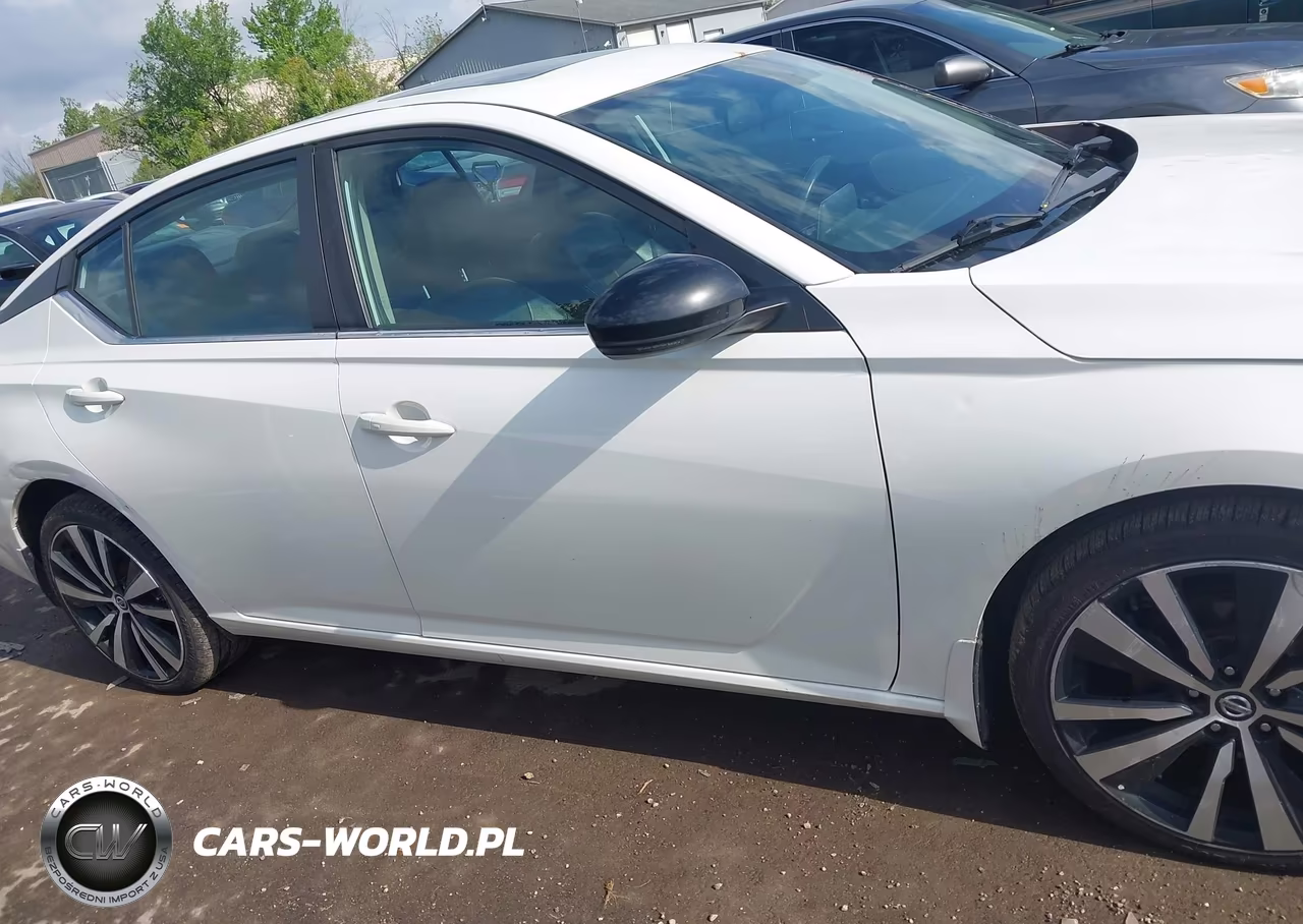 2019 Nissan Altima 2.5 Sr VIN:1N4BL4CW7KN318118 - 13